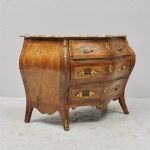 1526 4260 CHEST OF DRAWERS